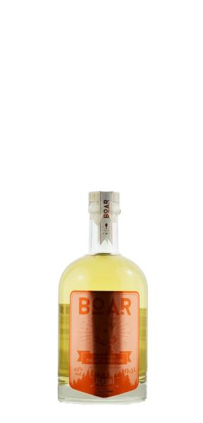 10657_BOAR_Royal_RUBIN_-_Premium_Black_Forest_Dry_Gin_BOAR_Distillery